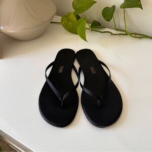 TKEES Lily Liners in Sable/Black size 8